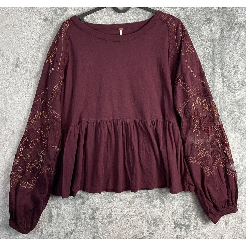 Free People Embroidered Penny Tee Floral Top XS Maroon Gold Metallic Fairy Boho‎